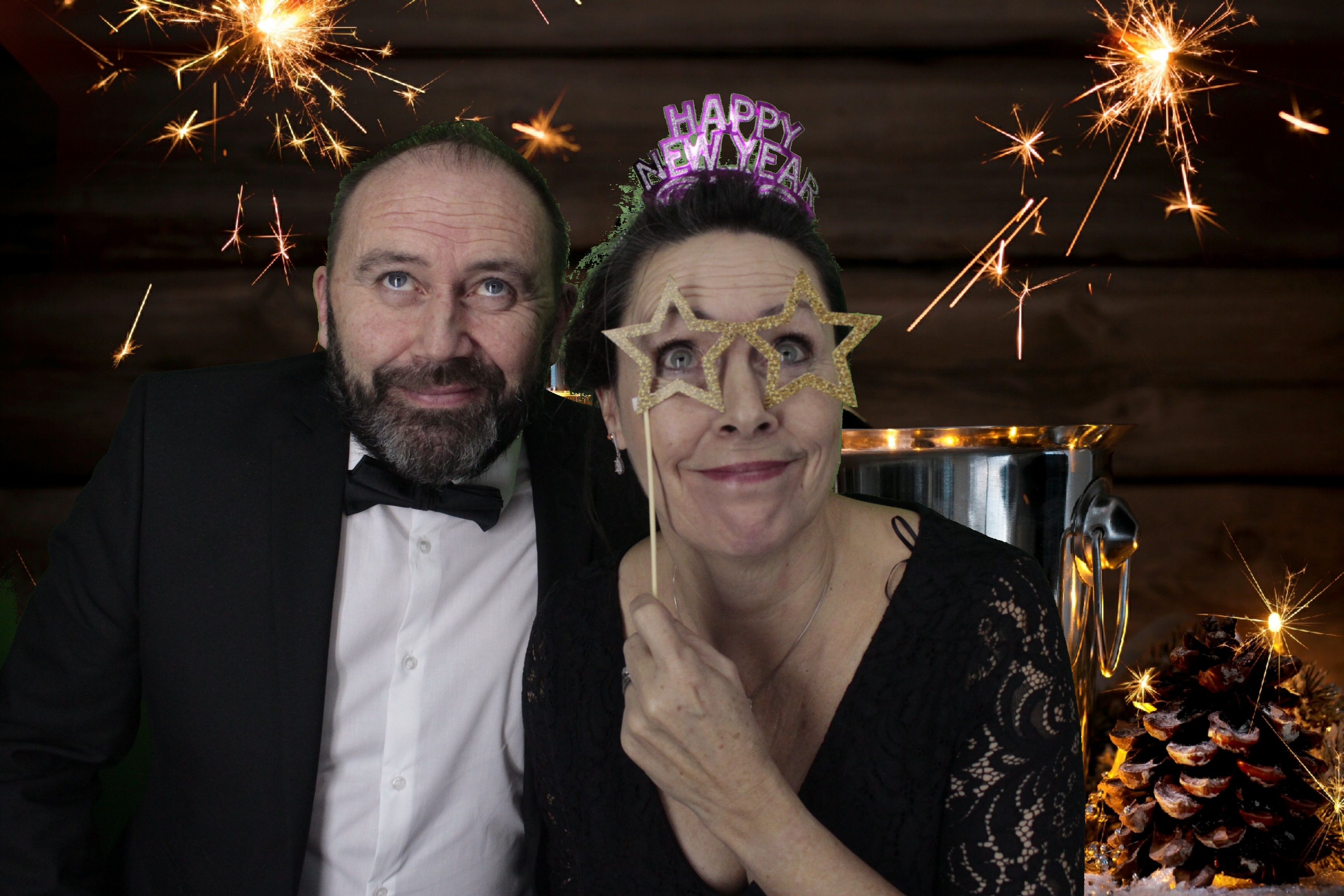 NYE Party | View more photos from the event at gallery.myphotoboothexperience.co.uk/u/MyPhotoBoothExperienceLtd/NYE-Party